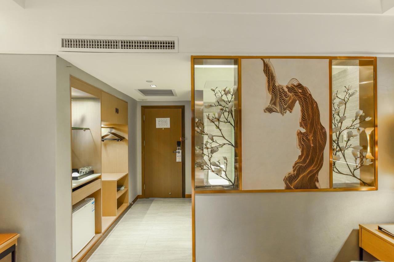 Oriental Silk Hotel Гуанджоу Екстериор снимка