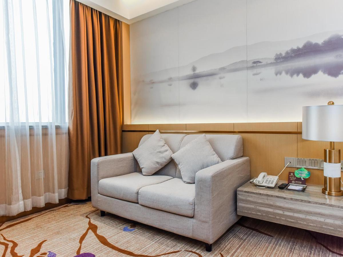 Oriental Silk Hotel Гуанджоу Екстериор снимка
