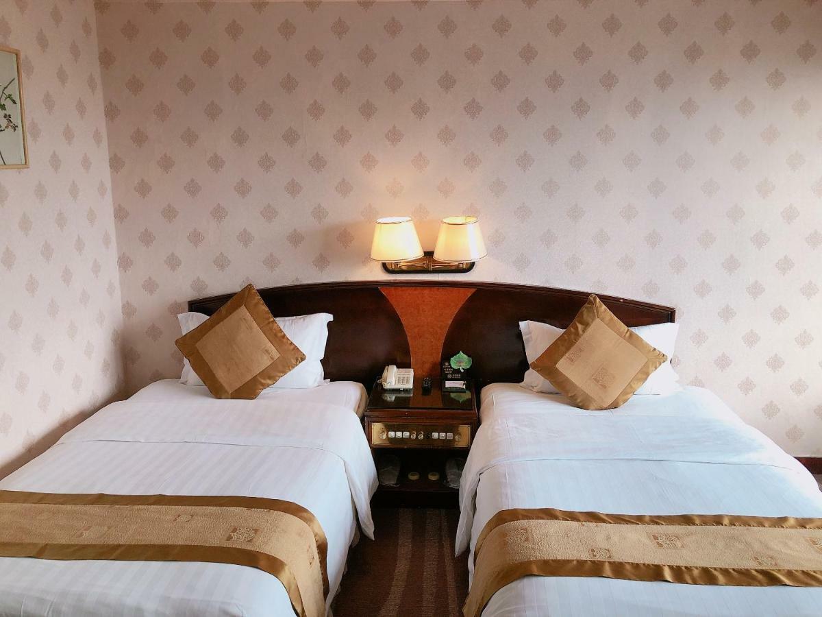 Oriental Silk Hotel Гуанджоу Екстериор снимка