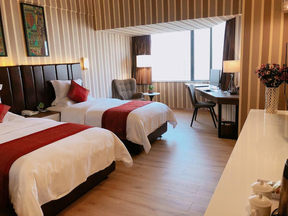 Oriental Silk Hotel Гуанджоу Екстериор снимка